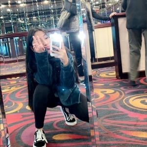 Meet your Posher, Daisy